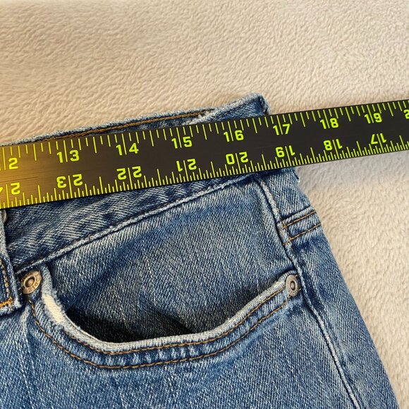 Levis Women's Jeans Size 16 Specially Dyed Blue Denim Straight Leg - Picture 5 of 15